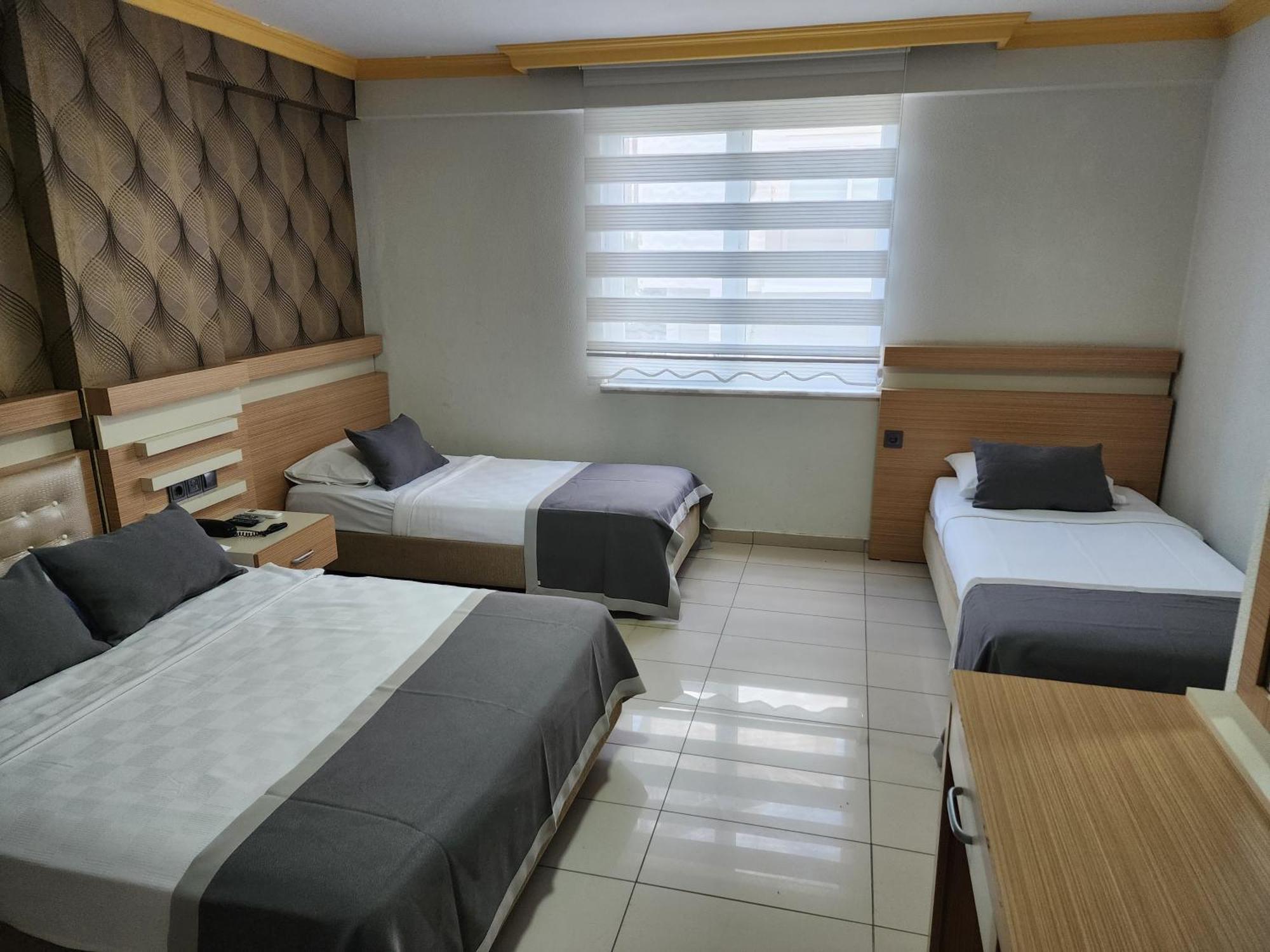 Antalya Konyaalti Guenduez Otel Exteriér fotografie